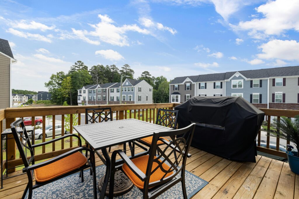 deck construction services
