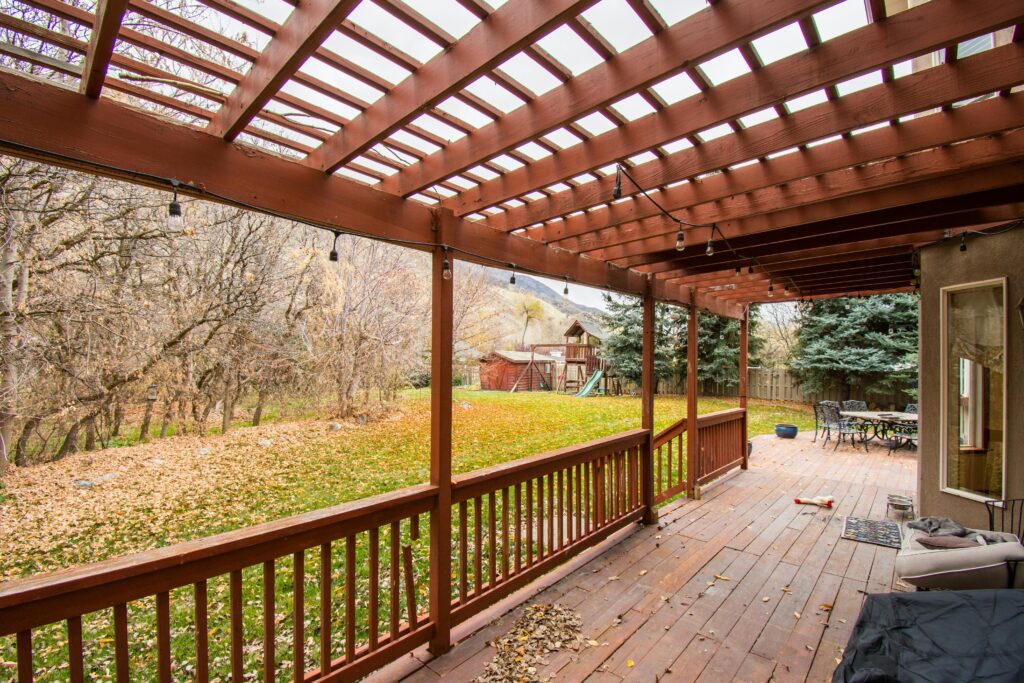 outdoor living deck construction