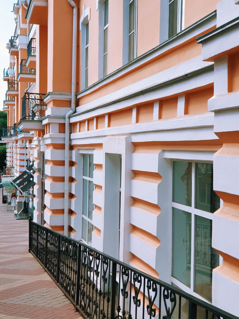 commercial exterior paint
